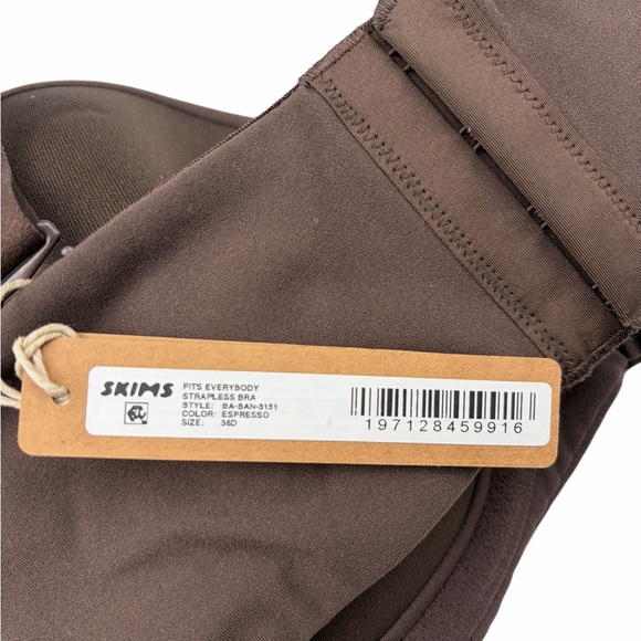SKIMS Fits Everybody Strapless Bra Espresso Brown 36D NWT - Picture 5 of 6